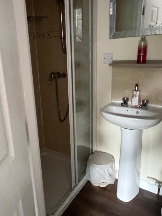 Budget Rooms Инвернесс Экстерьер фото