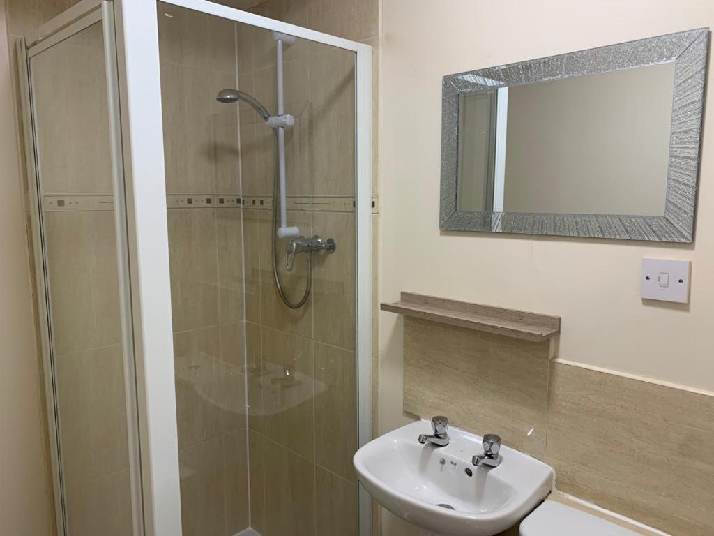 Budget Rooms Инвернесс Экстерьер фото