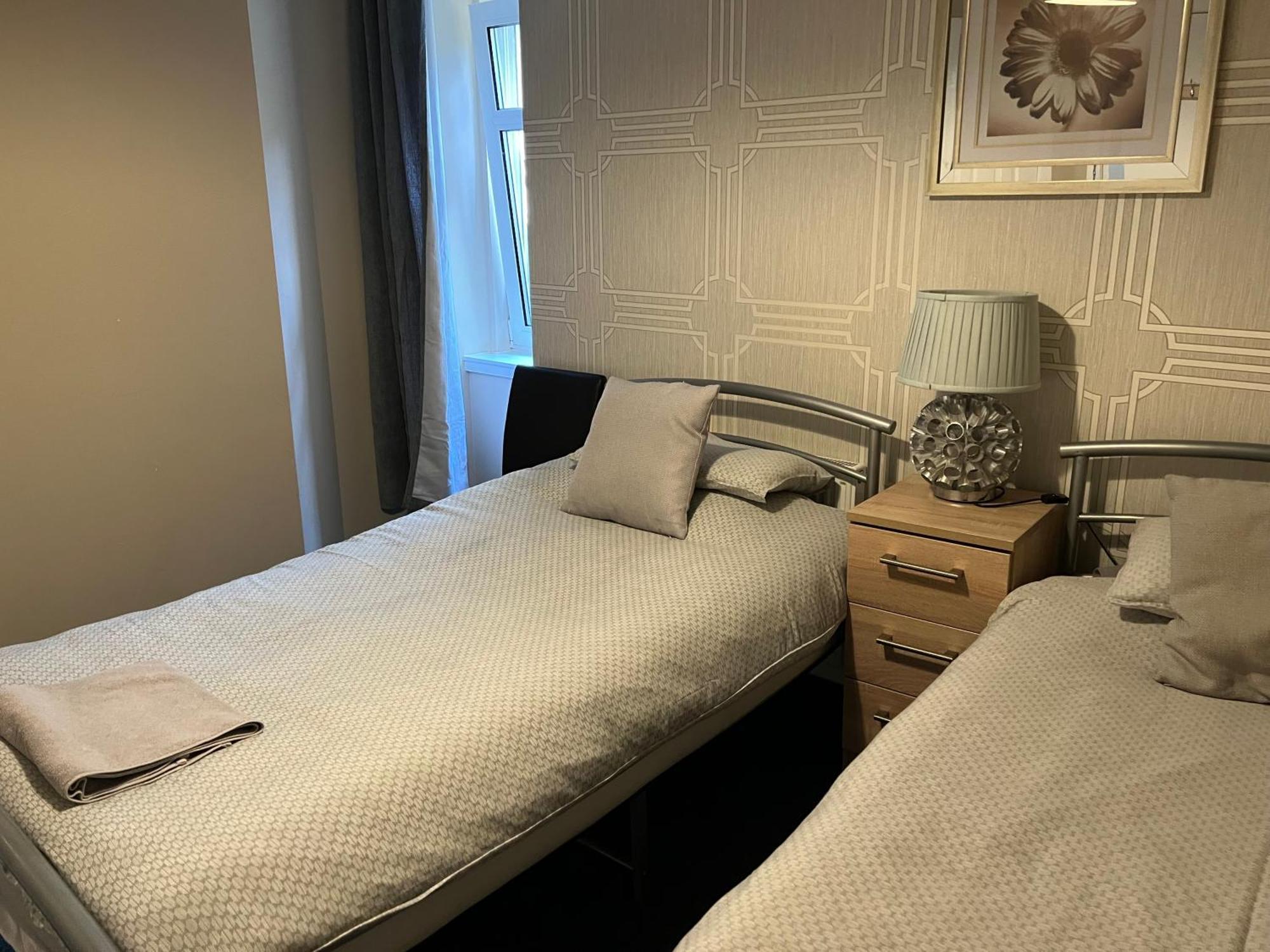 Budget Rooms Инвернесс Экстерьер фото