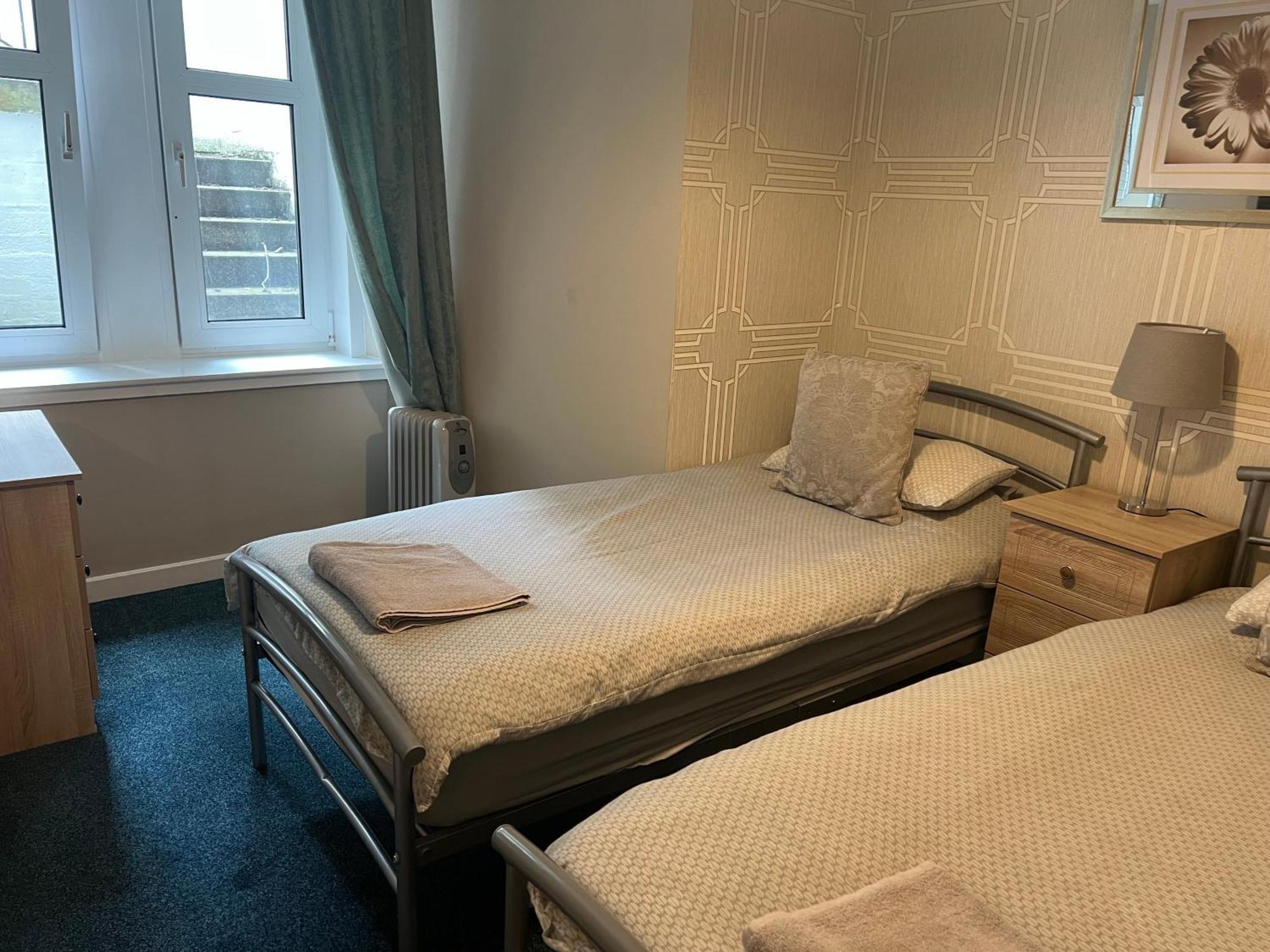 Budget Rooms Инвернесс Экстерьер фото