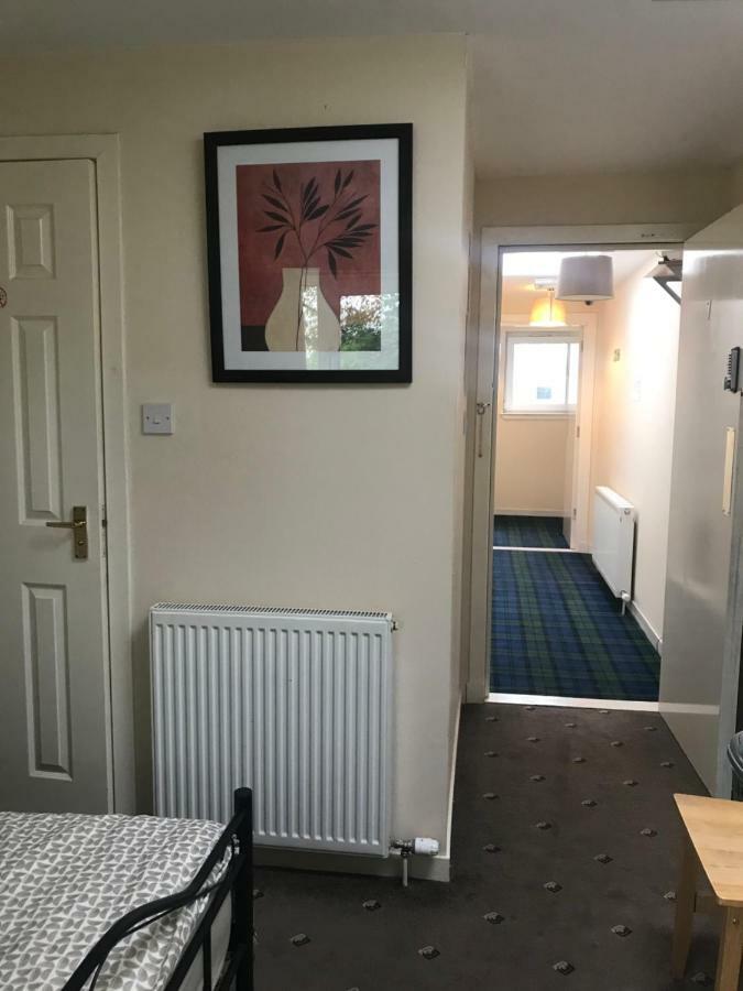 Budget Rooms Инвернесс Экстерьер фото